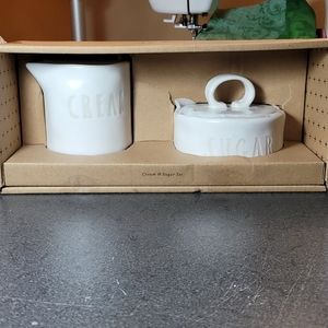 Rae Dunn Sugar and Cream set